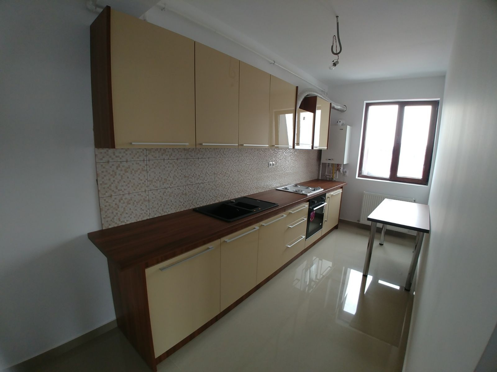 Apartament 3 camere/Militari-Rosu /Parcare propie/Mobilat