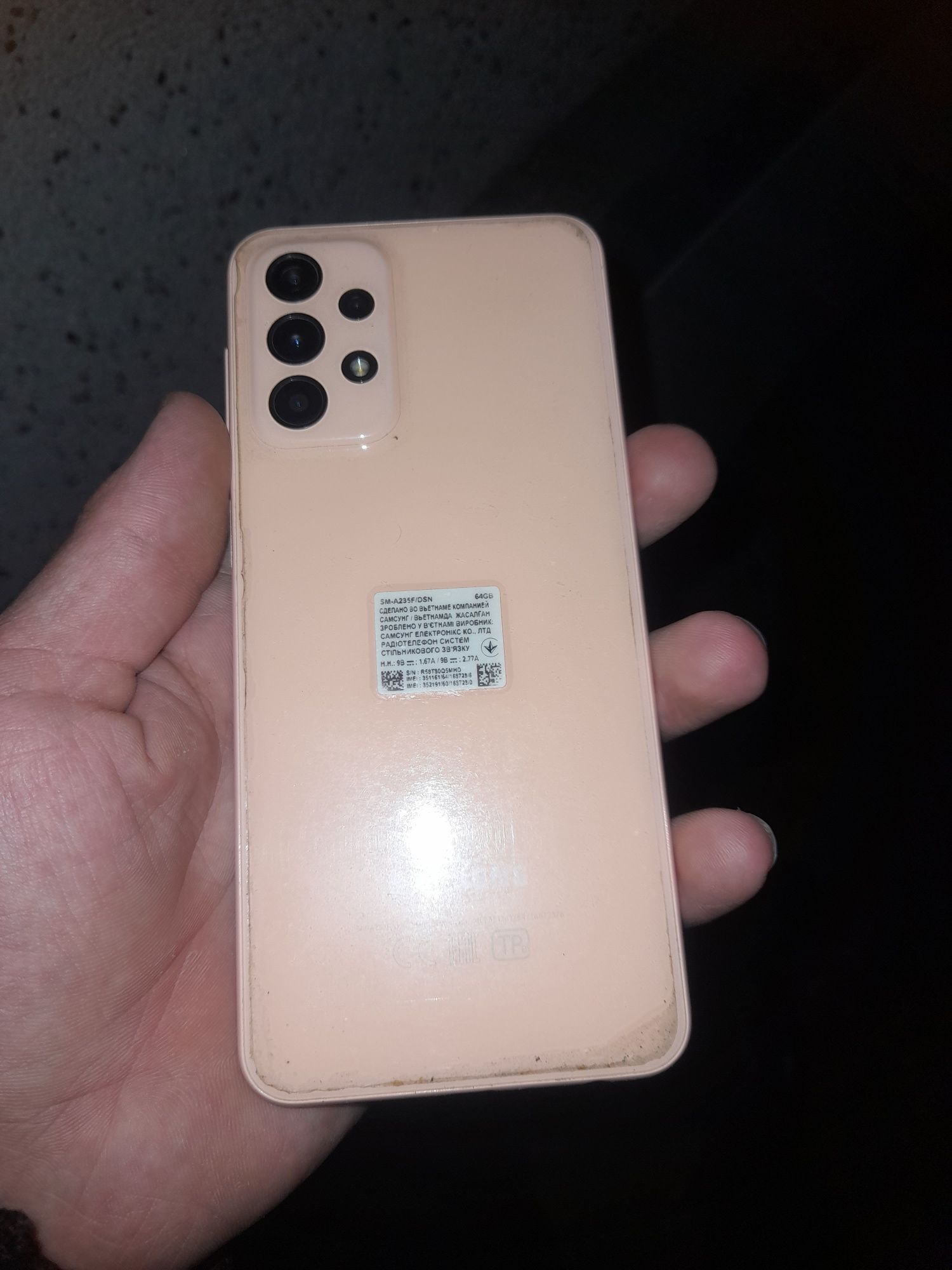 Samsung A23 telefoni sotiladi