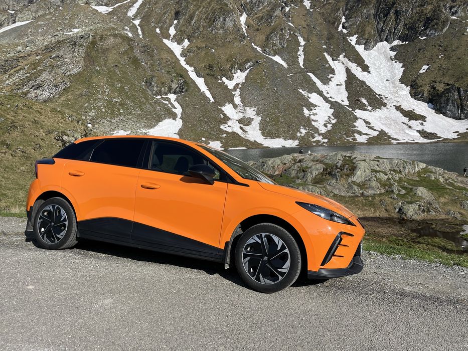 MG4 Explore 51 kWh Fizzy Orange