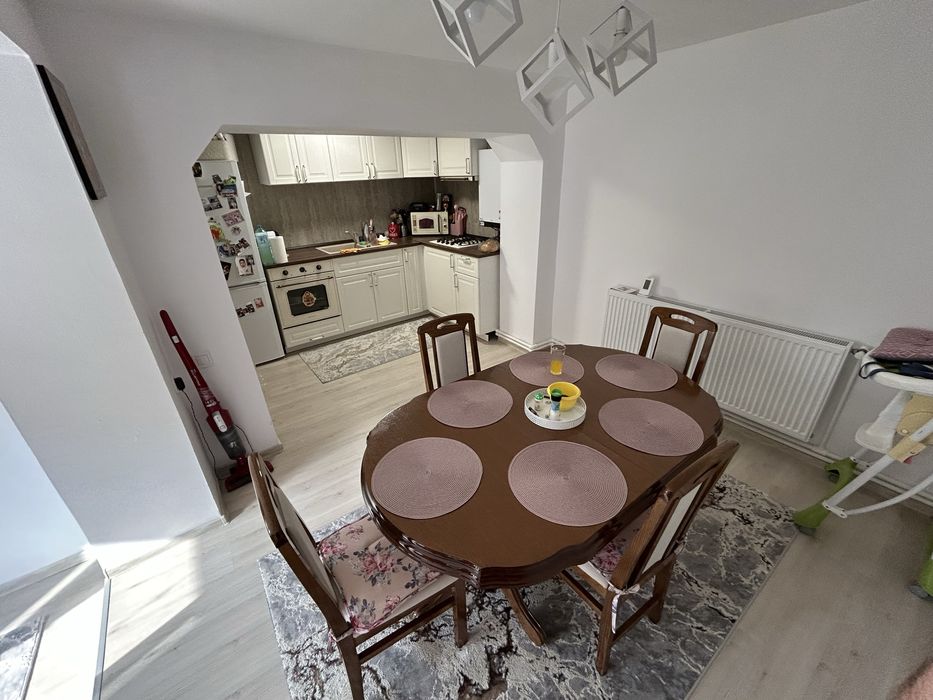 Casa 3 camere si teren 500 mp