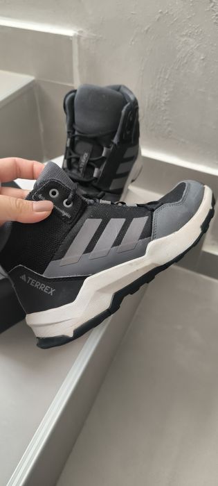 Детски боти Adidas terex