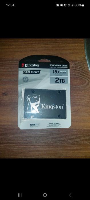 SSD 2TB kingstone