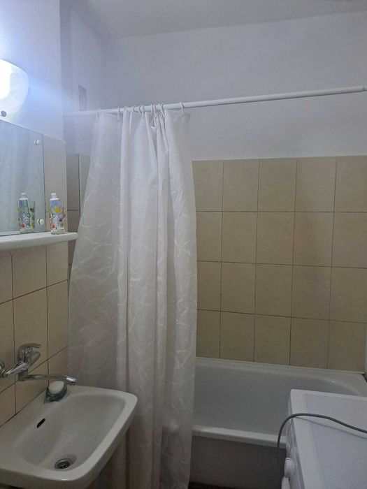 Închiriez garsonieră în Mănăștur