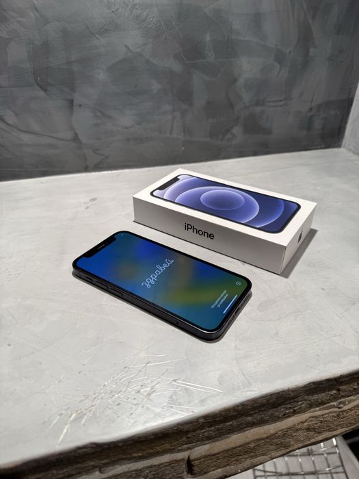 КАТО ЧИСТО НОВ Iphone 12 mini black 128 GB