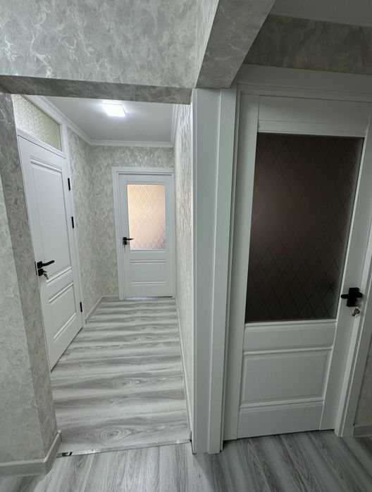 3 xonali kvartira sotiladi sattepoda