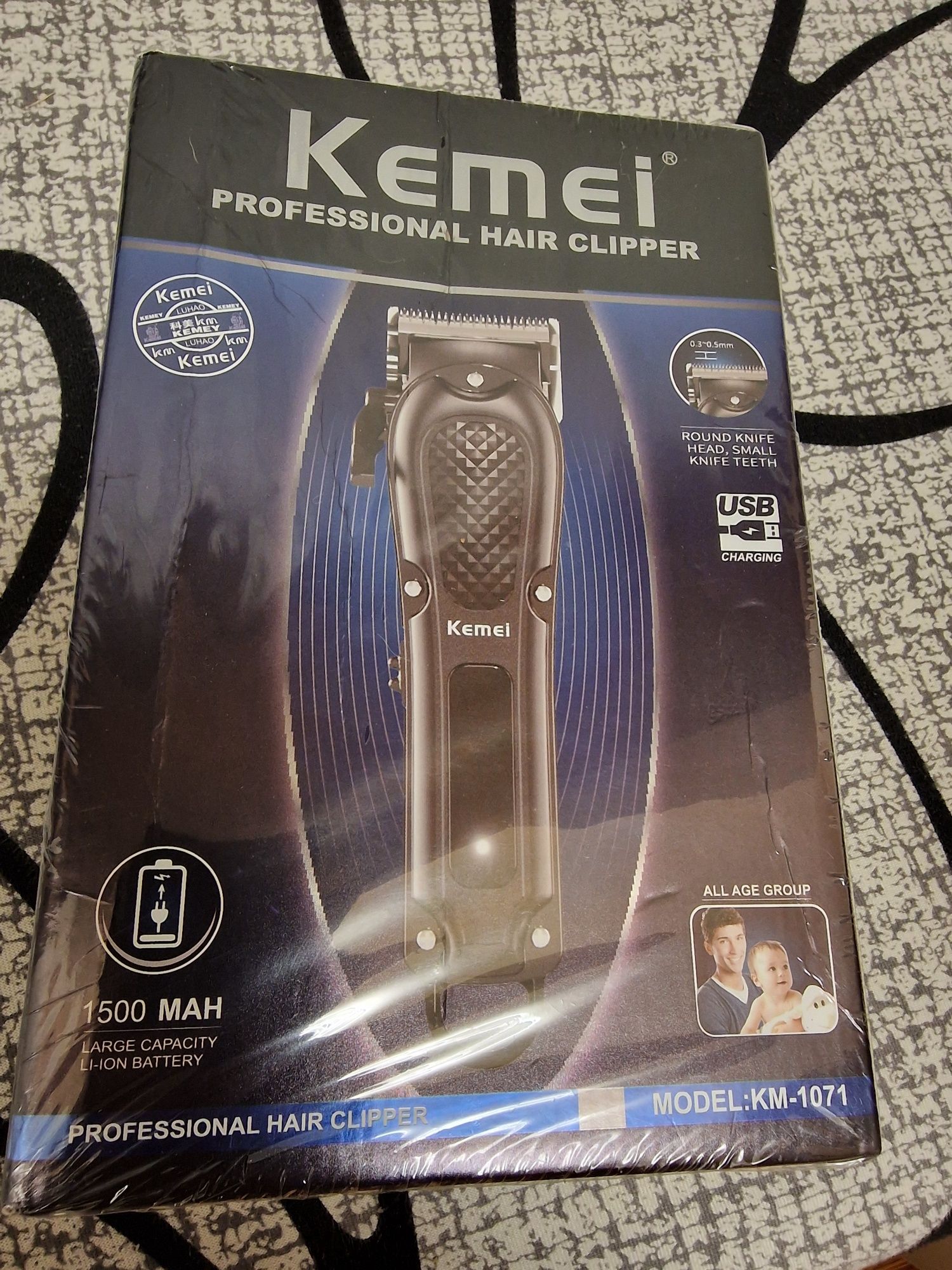 Професионална Безжична ел. машинка за подстригване Kemei KM-1071
