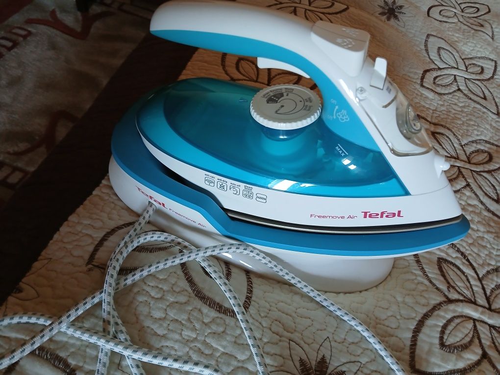 Stație de călcat Tefal
