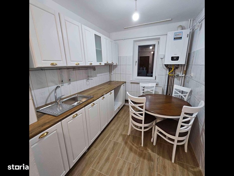 Apartament 3 camere, et. 2, 1 Mai, Insula, Medicina, Parc, Proprietar