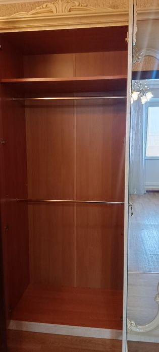 Продам отличную прихожую!!!