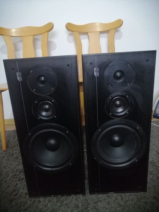 Amplificator, stație muzicală fără defecte, în perfectă stare de funcț