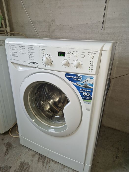 Продам стиральную машину Indеsit