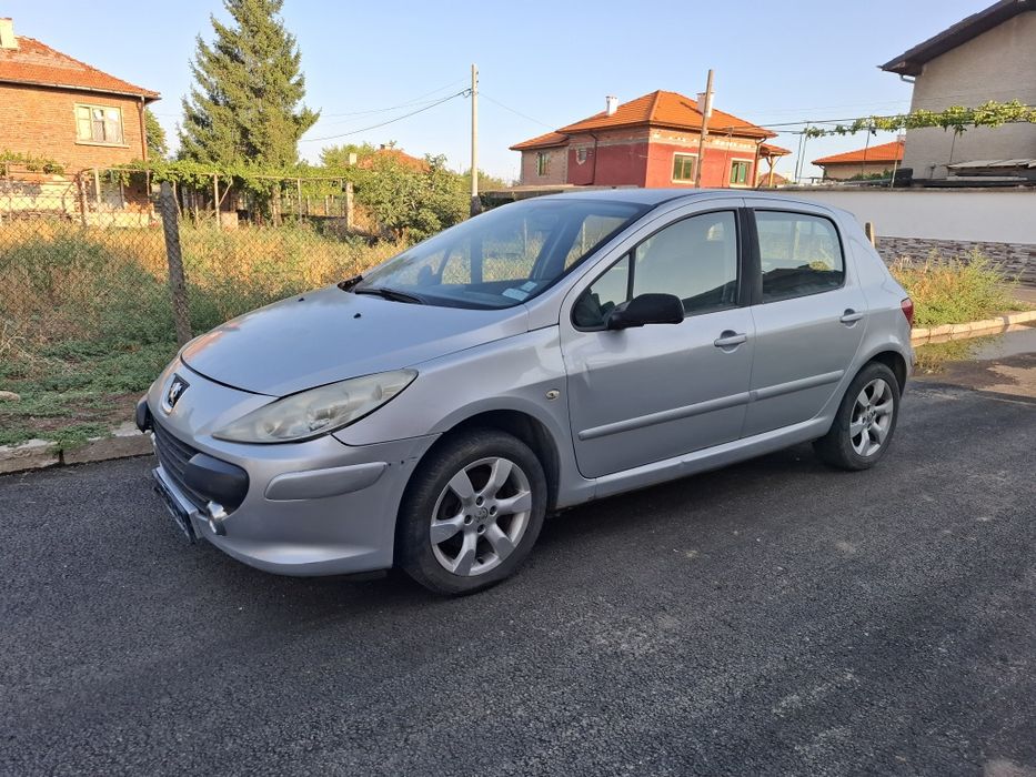Peugeot 307 1.6 hdi на части пежо 307 на части