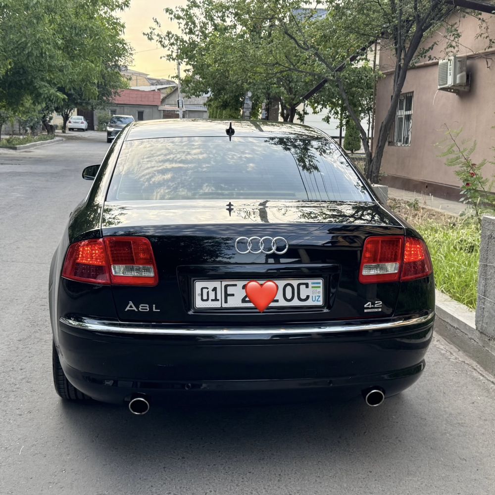 Audi A8L 3.2 FSI quatro