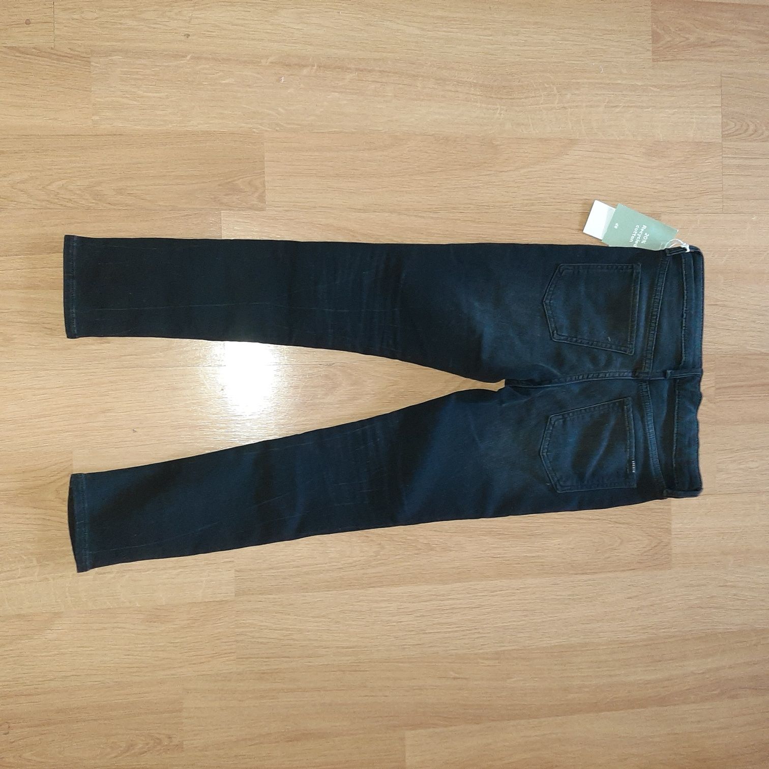 Нови дънки H&M Skinny fit, р-р 140