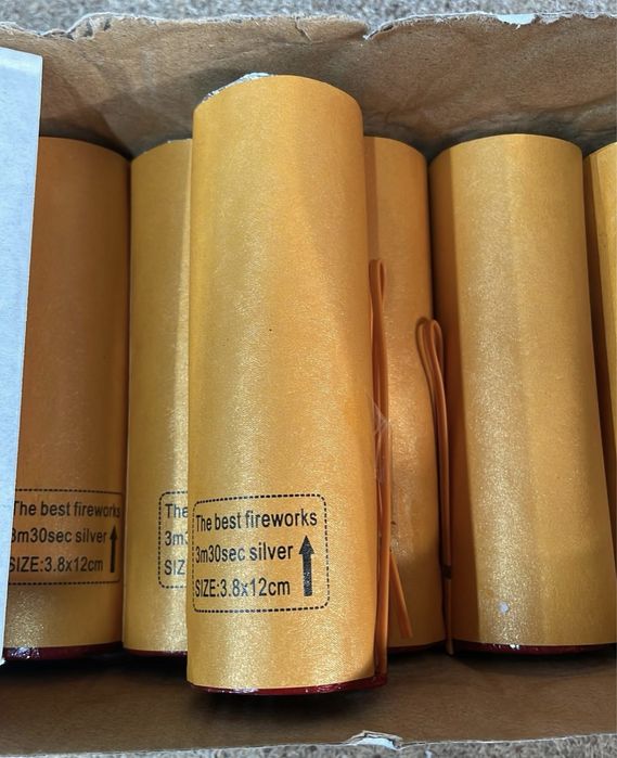 Продам холодный фонтан и салют