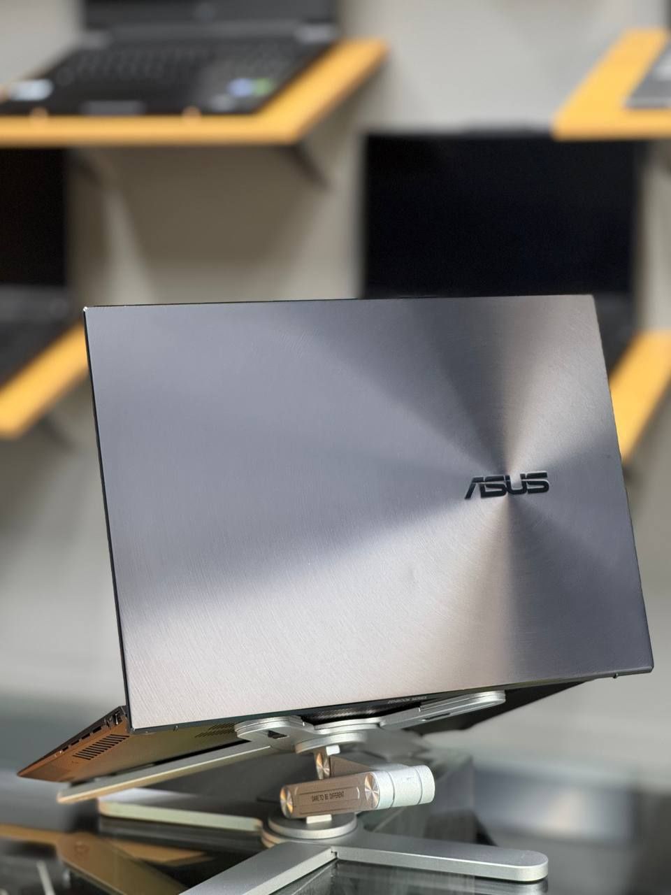 Asus Zenbook 14X OLED [Nextech_NXT]