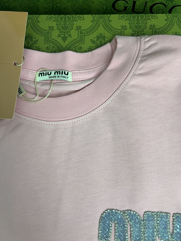 Продам футболку от бренда Миу Миу