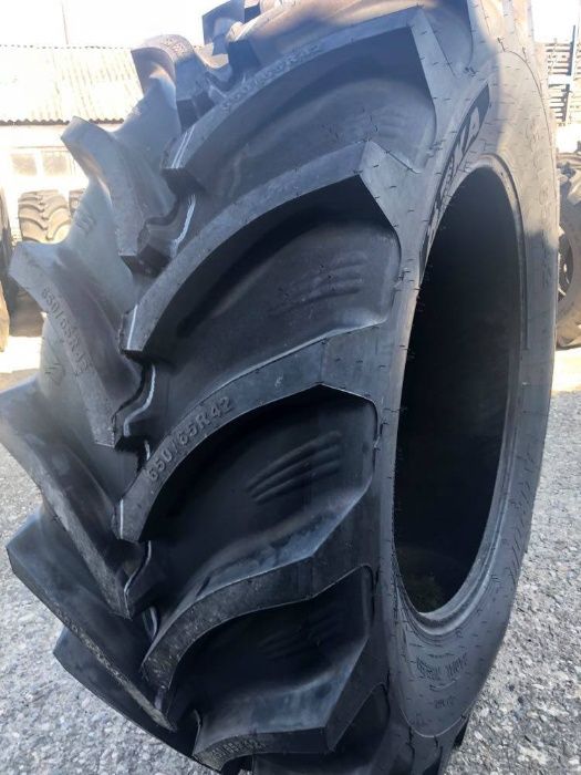 Cauciucuri noi 650/65 R42 OZKA anvelope tractor spate radiale garantie