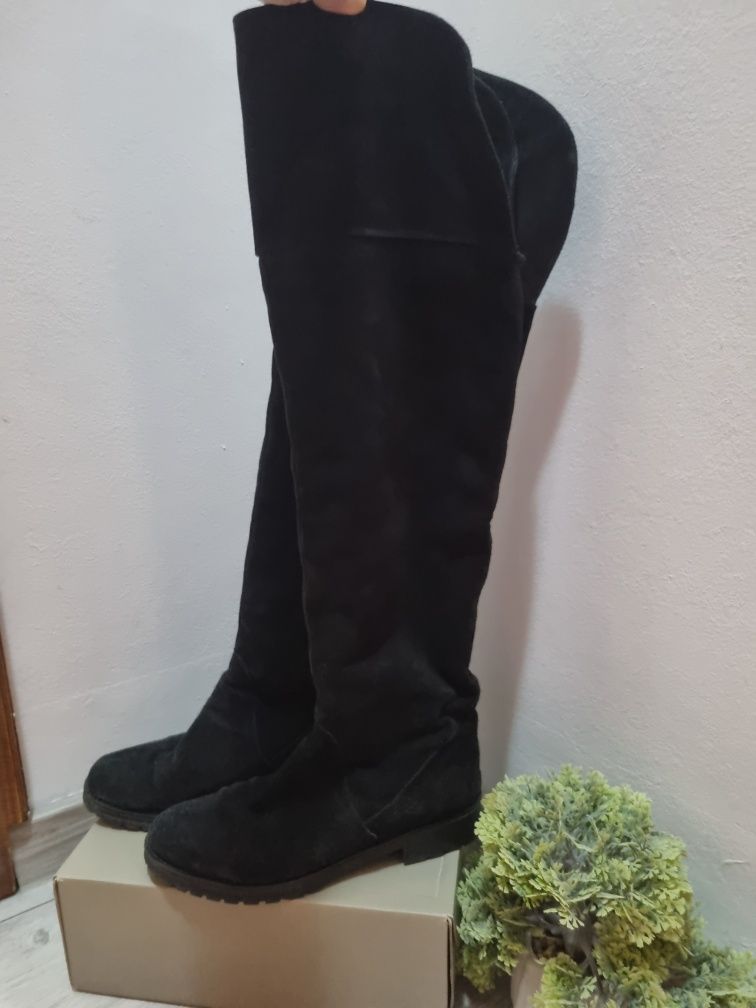 Cizme piele intoarsa