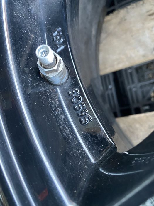 16 цола 5 х 112 мм Мерцедес , Шкода , Сеат , VW , Ауди