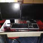 Monitor și tastatura