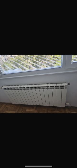 2 алуминиеви радиатора работещи с ток в идеално състояние