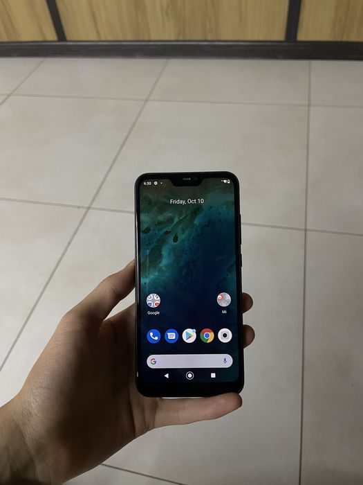 Telefon sotiladi mi Ideal xolatda hamma narsasi iwlidi