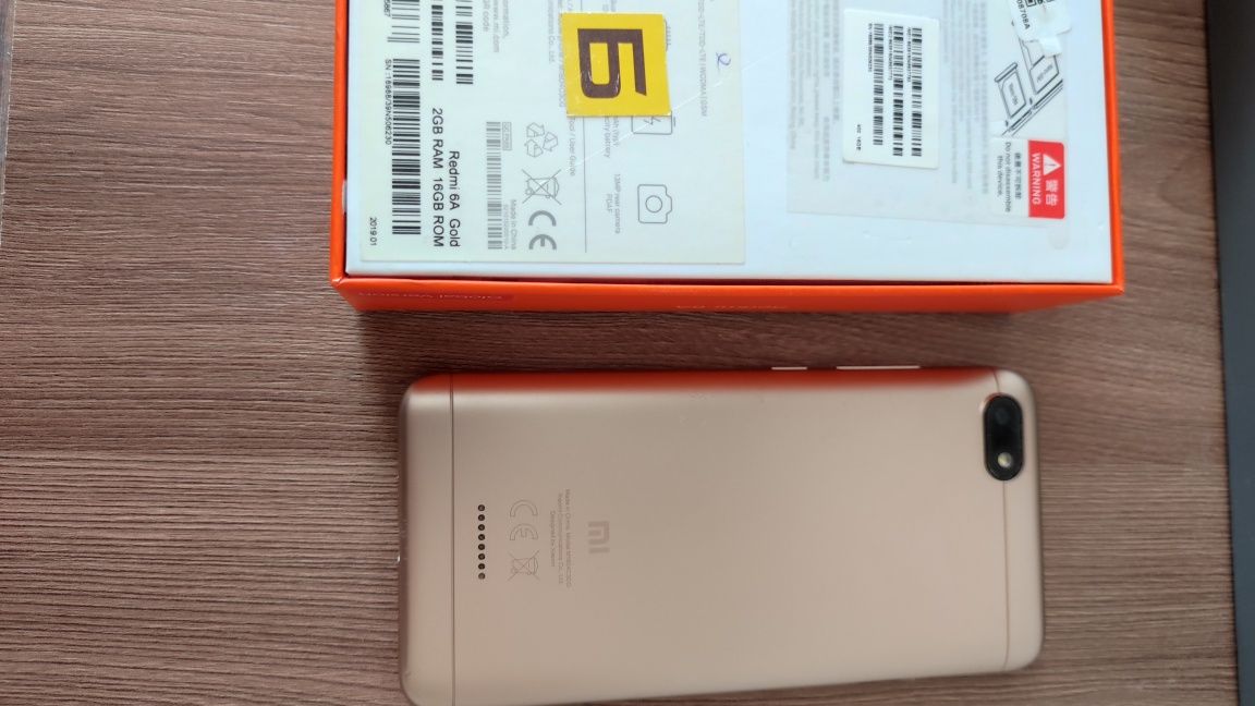 Продам телефон Redmi 6A