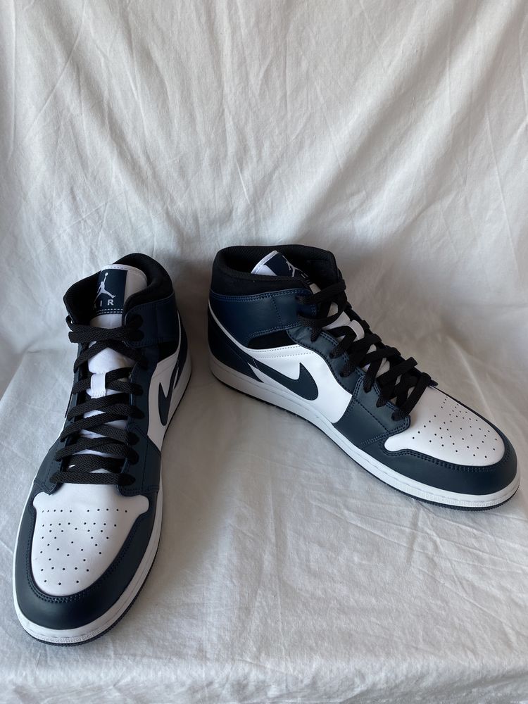 Air Jordan 1 Mid 'Armory Navy',marime 48,5