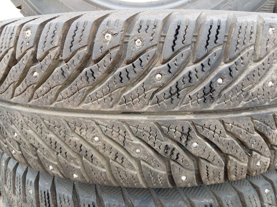 Продам шины, шипы