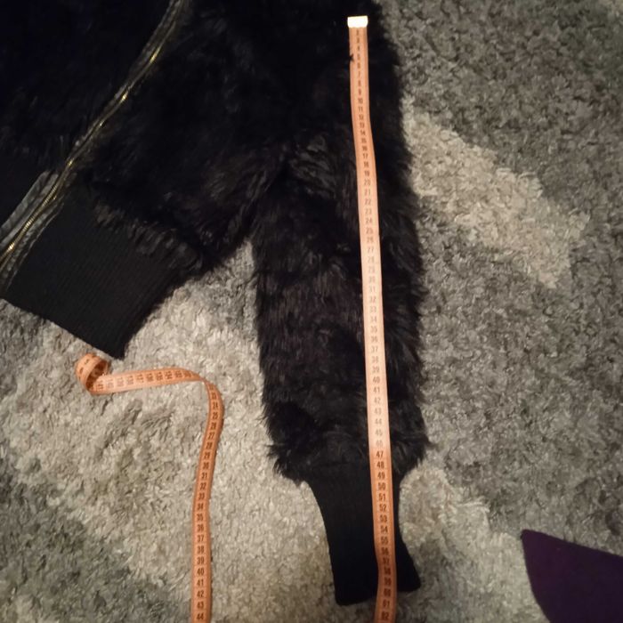 Jachetă de damă neagră