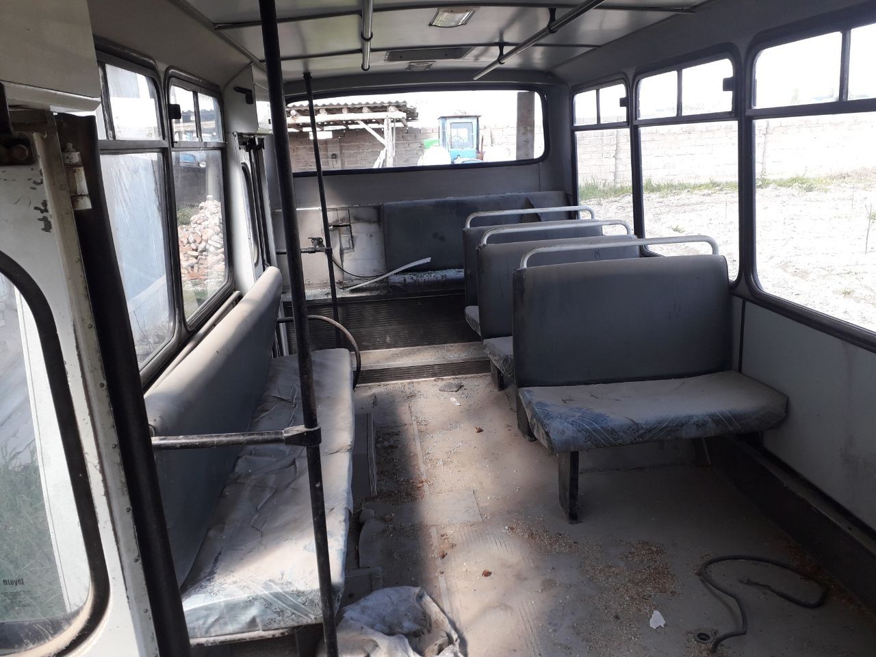 Isuzu otayo'l avtobus