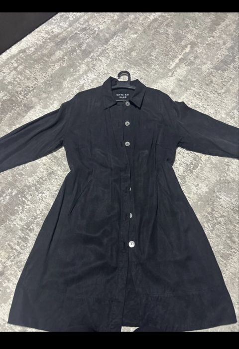 Camasa lunga foarte frumoasa…………….