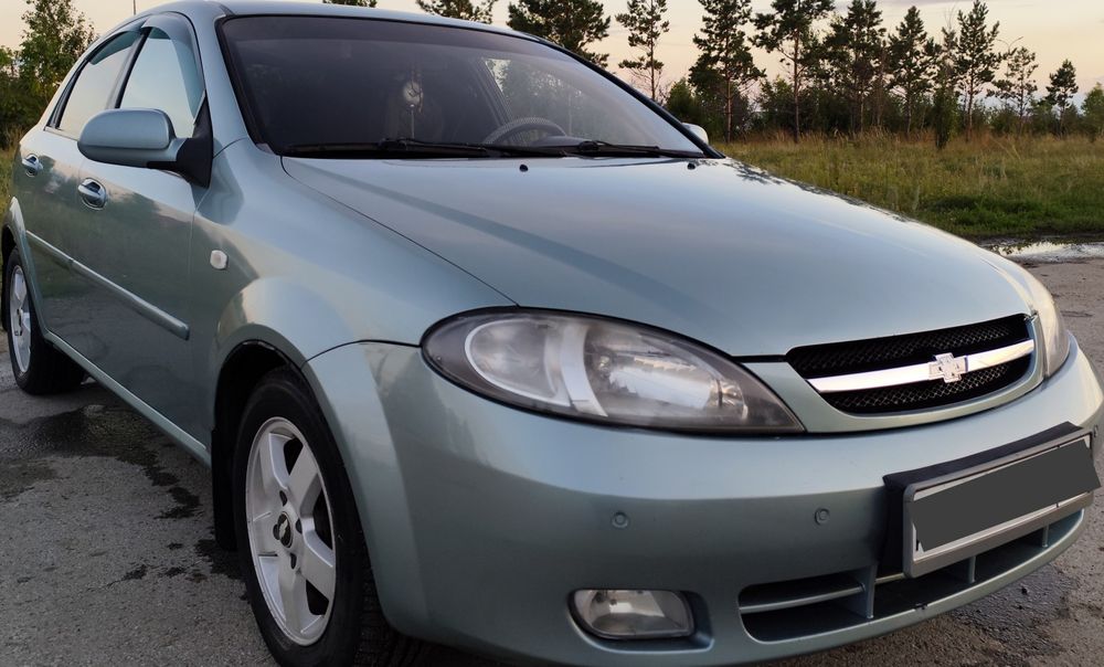 Продам отличный Lacetti