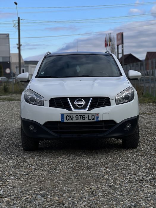Nissan Qashqai 1.6 dCi 4x4-2012-192.000km - xenon , navi, climatronic