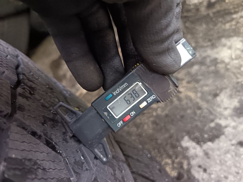 Anvelope MS iarna 215 60 16 vredstein 2022 6mm