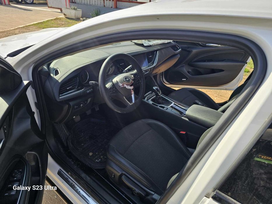 Опел Инсигния 2020 2.0CDTI 170кс. 4х4