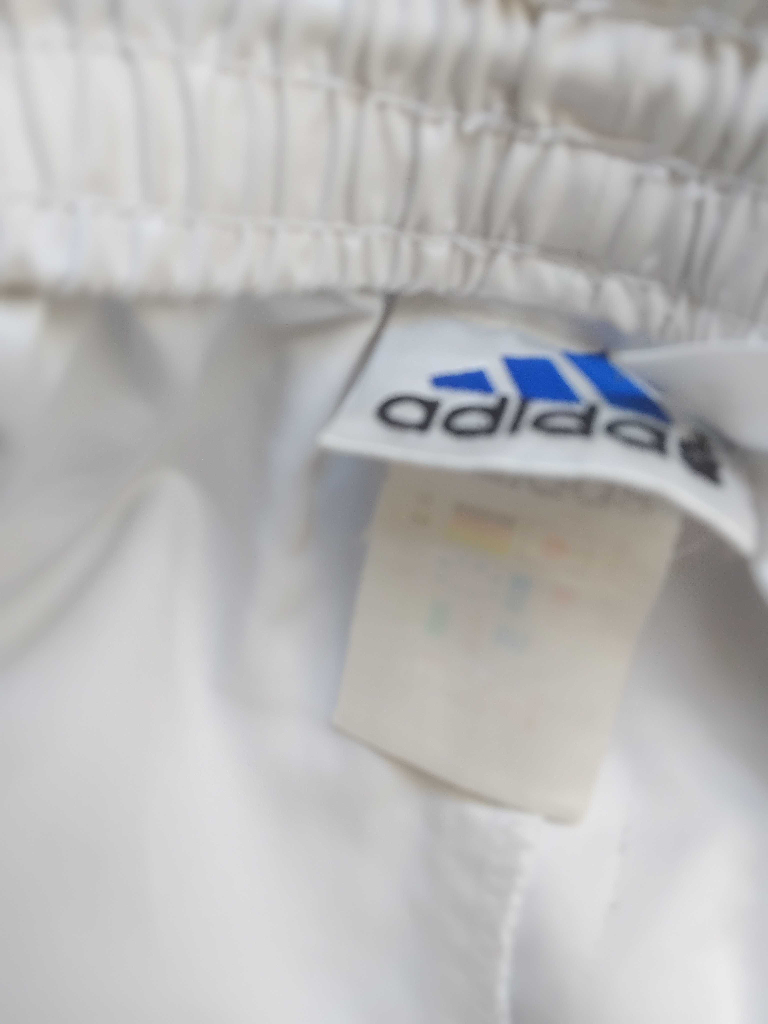 ADIDAS 100% оригинални мъжки къси панталони