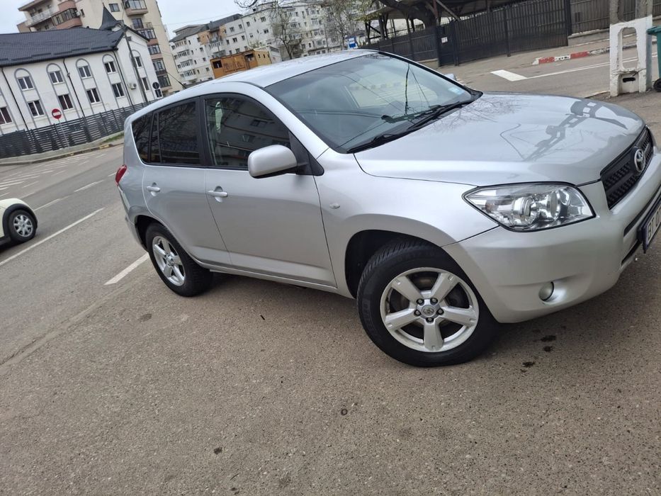 Vand toyota rav 4