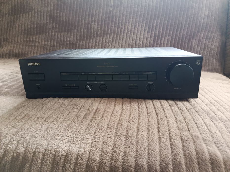 Стерео Усилвател Philips FA630