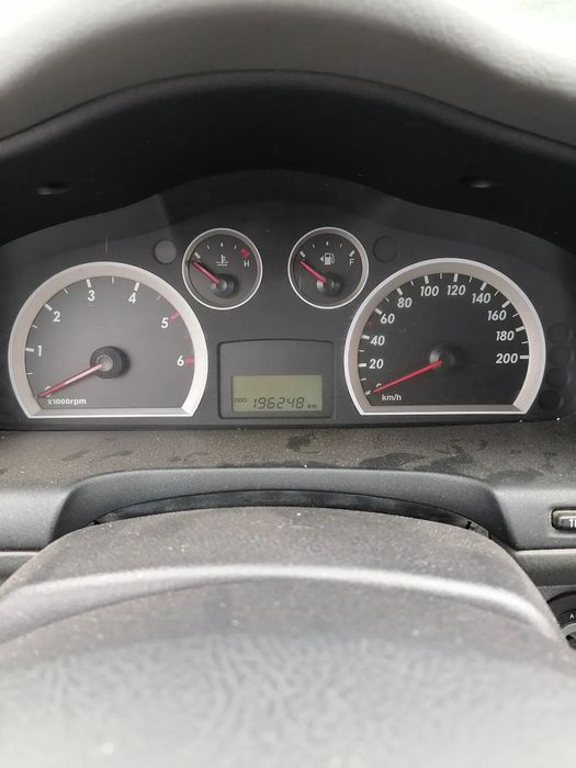 Hyundai Santa Fe Vând hyundai.santa fe