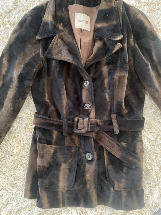 Palton stil balanita de femei