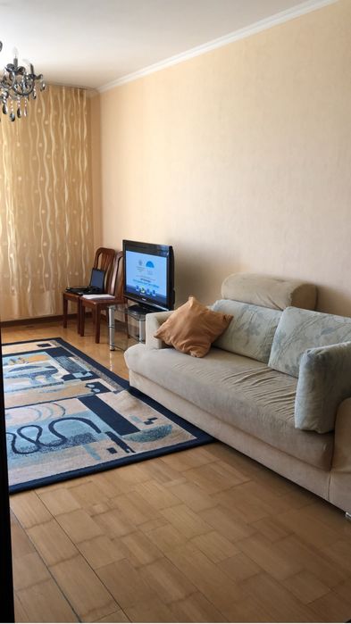 Диваны Б/у бесплатно