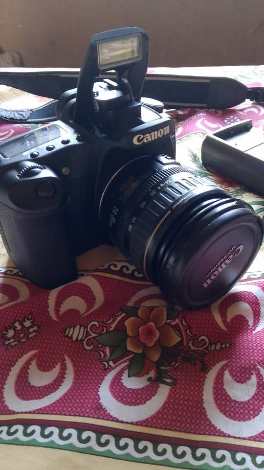 Fotoapparat sotiladi