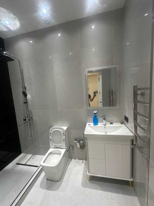 Евро дом мирабадский район 3 этажа( плодвал котельня) гараж с зарядкой