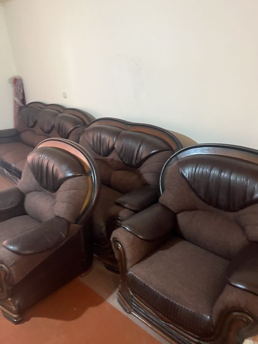 Диван кресло сотилади