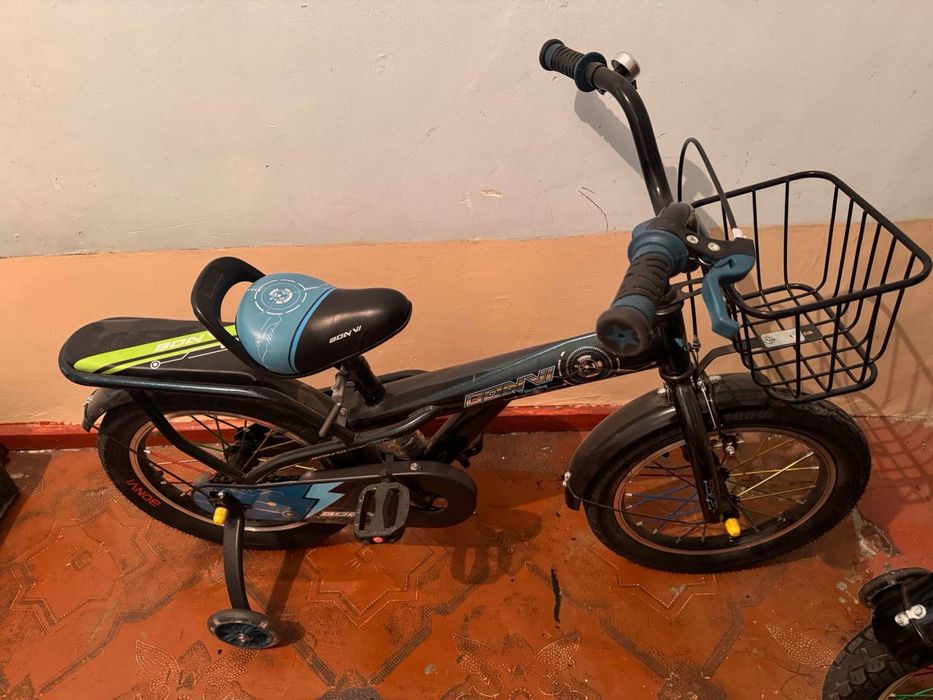 Velosapet sotiladi arzon narxda 2 ta