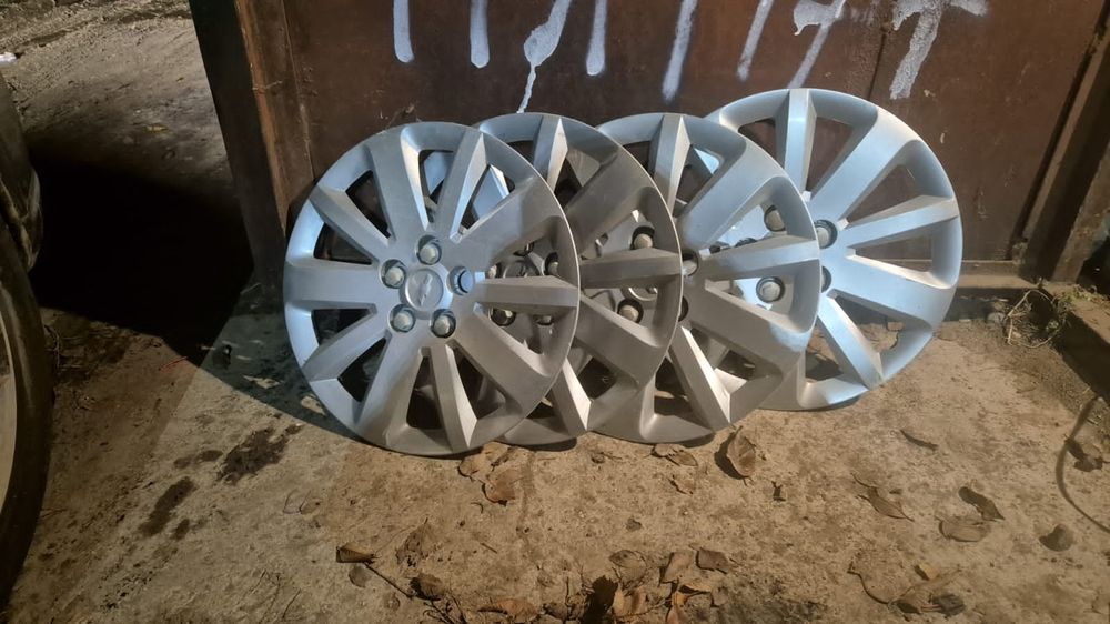 Комплект зимных шин