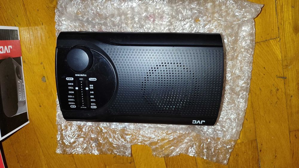 Radio JVC nou portabil