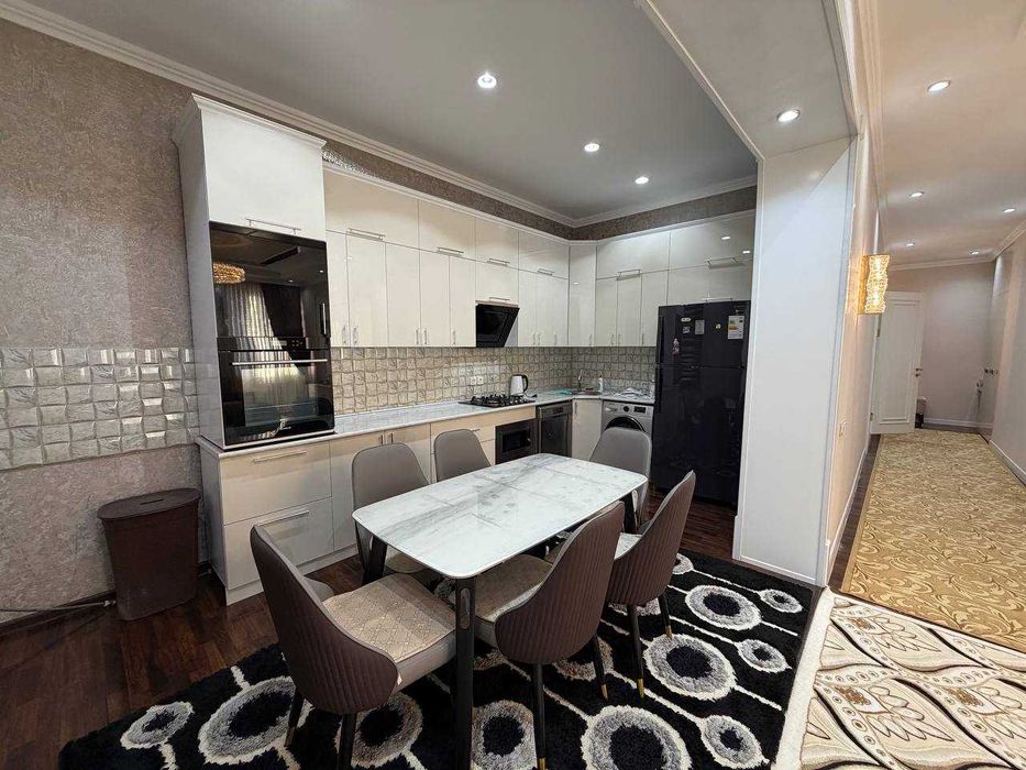 Продаётся 3х комн квартира на 4 этаже Ор-р  Гор больница Орзу дом